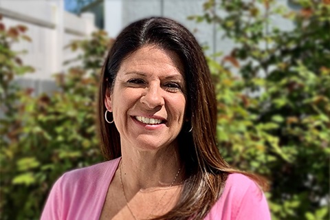 photo of Debbie Gladden